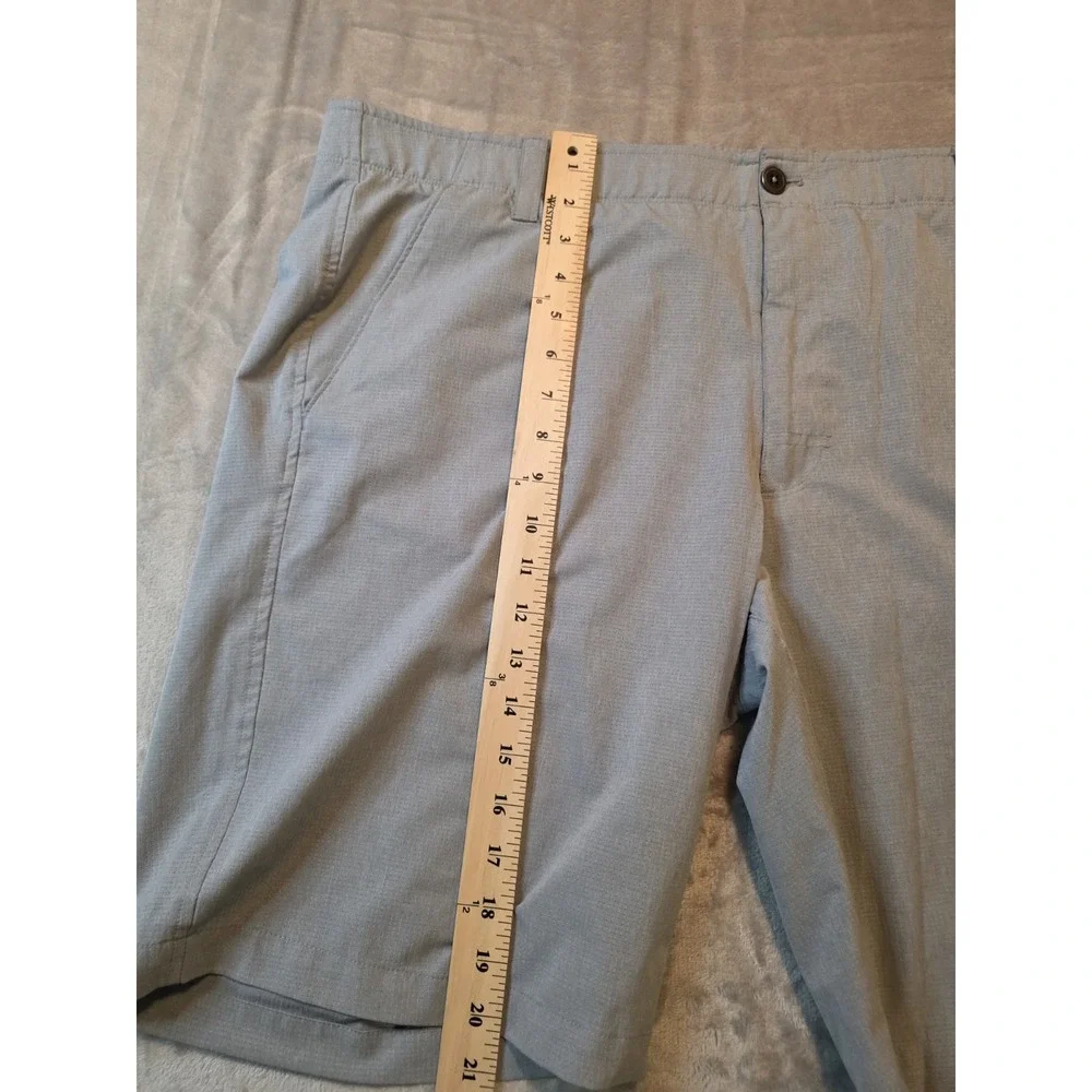 Under Armour Mens Golf Shorts Size 40 Gray Loose Performance Stretch Casual